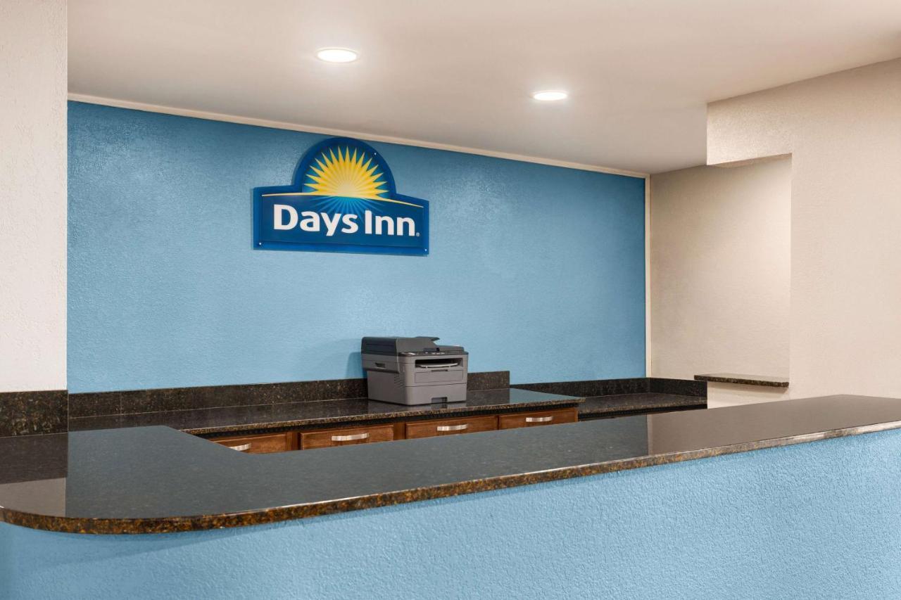 Days Inn By Wyndham Demopolis Luaran gambar